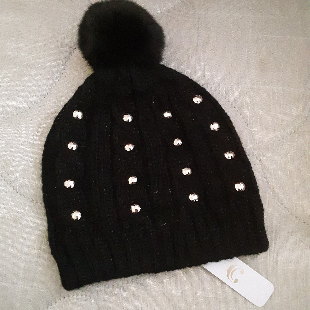 C black and silver knitted hat